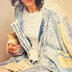 POL - Amazing "New release Vintage - washed denim  with mixed crochet florals.